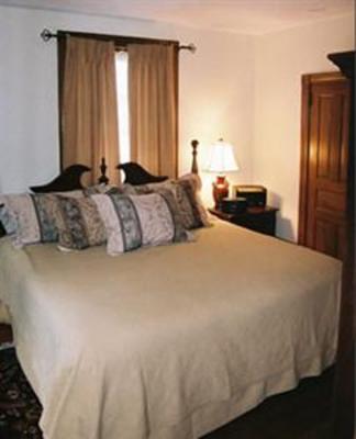 фото отеля Harvest Moon Bed and Breakfast