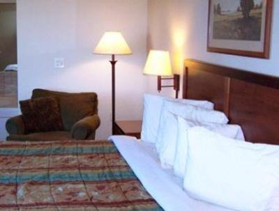 фото отеля AmericInn Lodge & Suites Kewanee