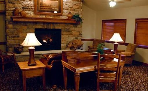 фото отеля AmericInn Lodge & Suites Kewanee