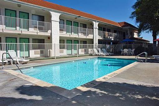 фото отеля Motel 6 Pinole