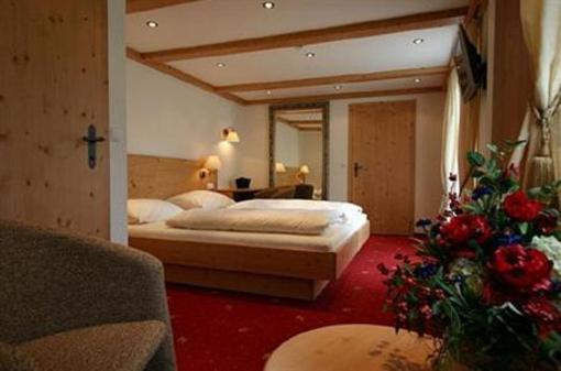 фото отеля Hotel Alpenrose Gargellen