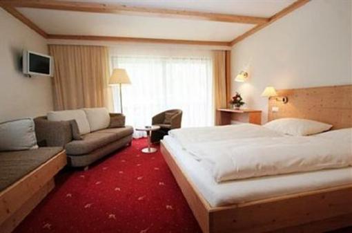 фото отеля Hotel Alpenrose Gargellen