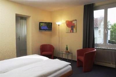 фото отеля Hotel Baeren Suhr
