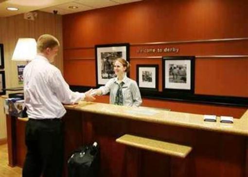 фото отеля Hampton Inn Derby