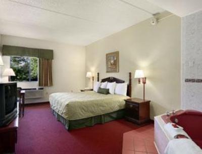фото отеля Ramada Bolingbrook