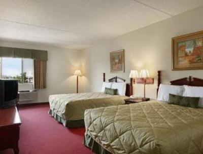 фото отеля Ramada Bolingbrook