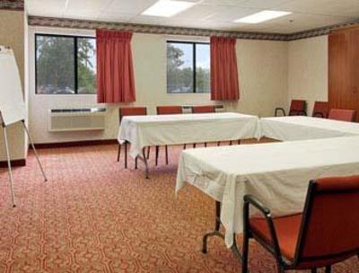 фото отеля Ramada Bolingbrook