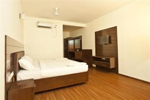 фото отеля Hotel Mamalla Inn