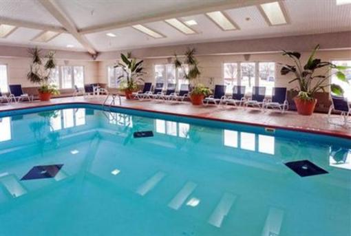 фото отеля Holiday Inn Express & Suites Port Clinton