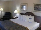 фото отеля Baymont Inn & Suites Dowagiac