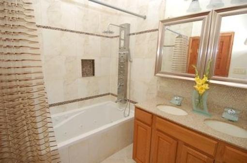 фото отеля Mt. Vernon Square Bed and Breakfast