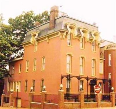 фото отеля Mt. Vernon Square Bed and Breakfast