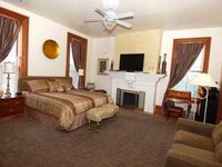 Mt. Vernon Square Bed and Breakfast