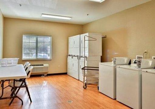 фото отеля Suburban Extended Stay Hotel Morgantown