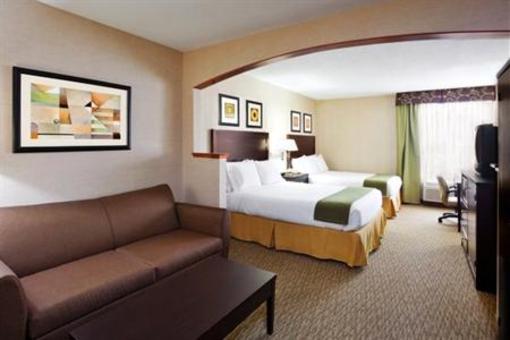 фото отеля Holiday Inn Express & Suites Cleveland - Streetsbro