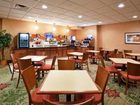 фото отеля Holiday Inn Express & Suites Cleveland - Streetsbro