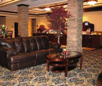 фото отеля Holiday Inn Express Suites Middleboro