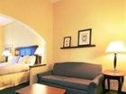 фото отеля Holiday Inn Express Suites Middleboro