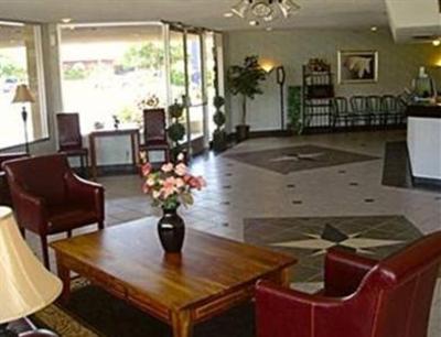 фото отеля Red Roof Inn Fresno - Yosemite Gateway