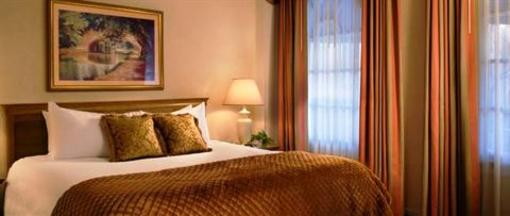 фото отеля Willows Hotel Chicago
