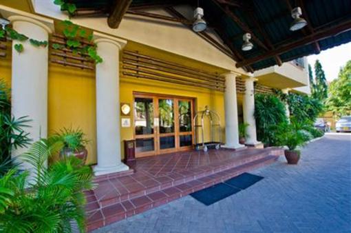 фото отеля Sea Cliff Court Luxury Apartments Dar es Salaam