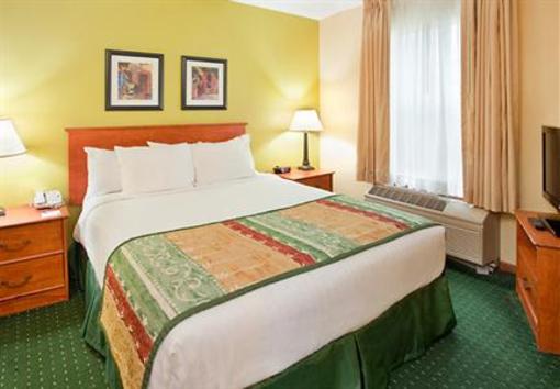 фото отеля TownePlace Suites Houston West