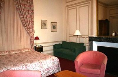 фото отеля Hotel-Restaurant La Chaine d'Or