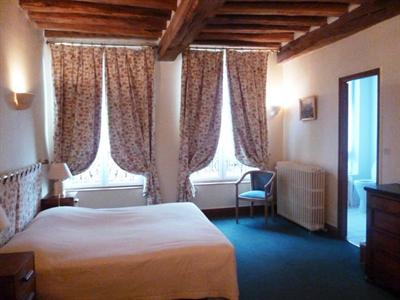 фото отеля Hotel-Restaurant La Chaine d'Or