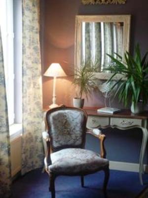 фото отеля Hotel-Restaurant La Chaine d'Or