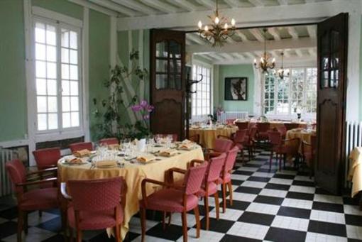 фото отеля Hotel-Restaurant La Chaine d'Or