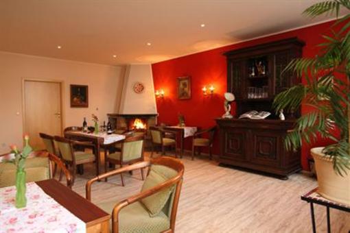 фото отеля Aparthotel am Kurpark Bad Neuenahr-Ahrweiler