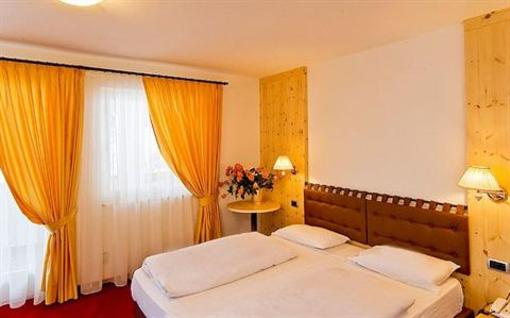 фото отеля Hotel Diamant Santa Cristina Valgardena