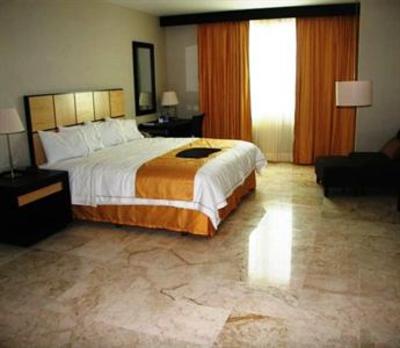 фото отеля Holiday Inn Express Ciudad del Carmen