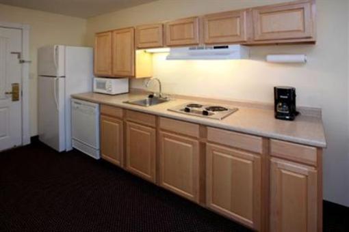 фото отеля Candlewood Suites Stevensville