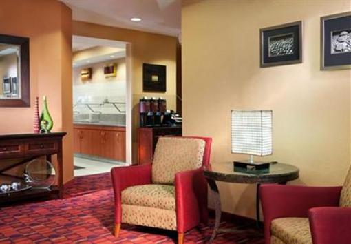 фото отеля Residence Inn Dallas Central Expressway