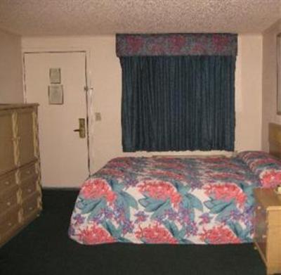 фото отеля Knights Inn Maingate Kissimmee