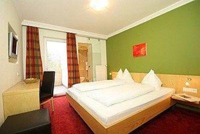 фото отеля Hotel Obermayr