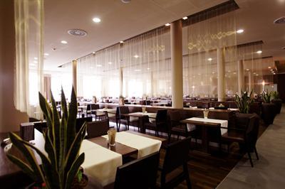фото отеля St. Martins Therme & Lodge