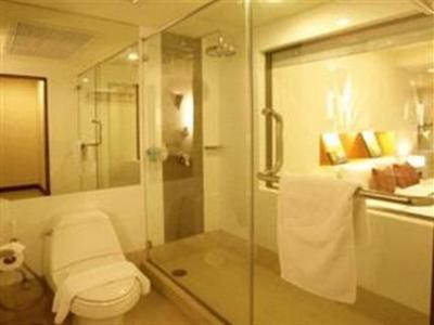 фото отеля Maninarakorn Hotel Chiang Mai