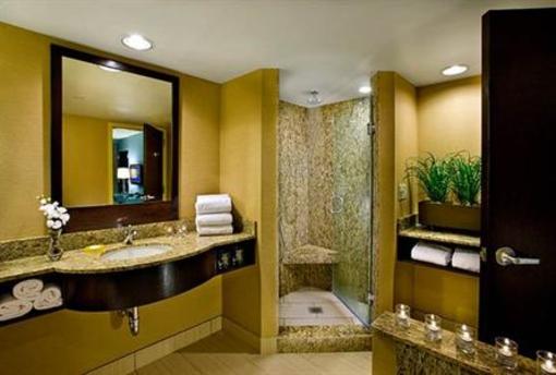 фото отеля Crowne Plaza Glen Ellyn Lombard