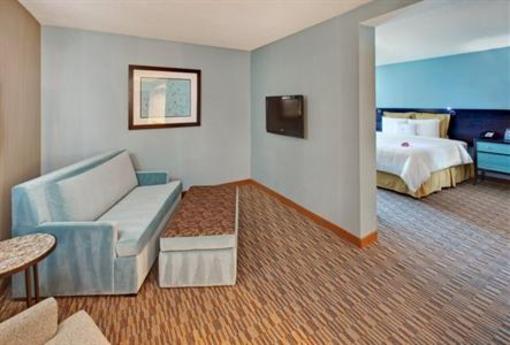 фото отеля Crowne Plaza Glen Ellyn Lombard