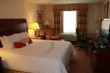 фото отеля Hilton Garden Inn Starkville