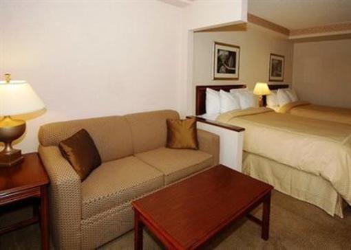 фото отеля Comfort Suites Perimeter Center