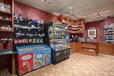 фото отеля Hilton Suites Oakbrook Terrace