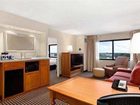 фото отеля Hilton Suites Oakbrook Terrace
