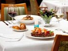 фото отеля Hilton Suites Oakbrook Terrace