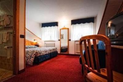 фото отеля Hotel Everest Trento