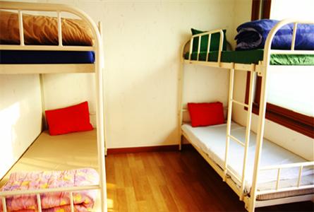 фото отеля Kim's Hongdae Guesthouse - Mr. Kim's Branch