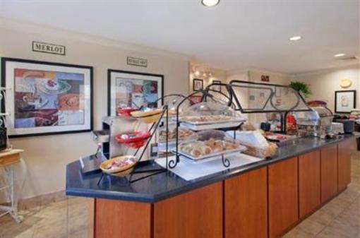 фото отеля Staybridge Suites Andover