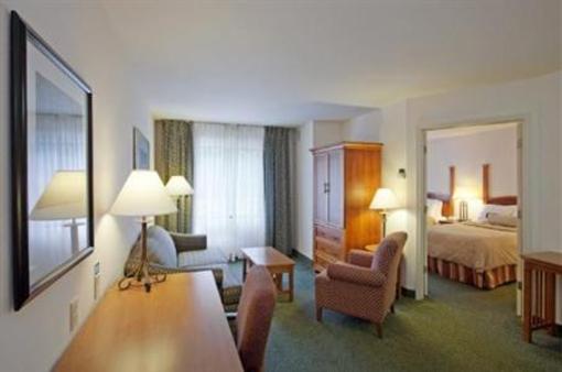 фото отеля Staybridge Suites Andover